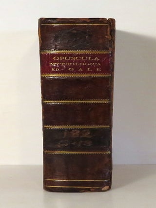 OPUSCULA MYTHOLOGICA: PHYSICA ET ETHICA. GRAECE ET LATINE. Seriem Eorum Sistit Pagina Praesationem Proxime Sequens